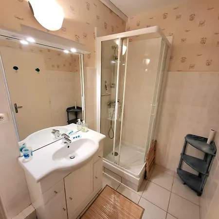 Apartment Avec Balcon, Animaux Acceptes, Parking Prive, Proche Et Commerces - Fr-1-92-915 Les Sables-d'Olonne