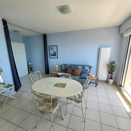 Avec Balcon, Animaux Acceptes, Parking Prive, Proche Et Commerces - Fr-1-92-915 Apartment
